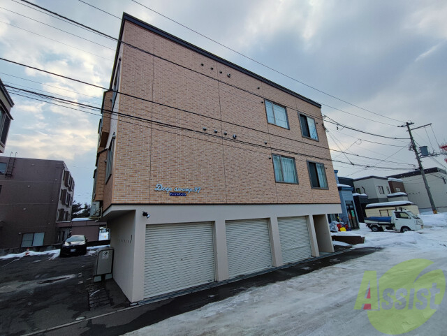 建物外観　札幌市東区北３７条東「ディープスワンプ３７」
