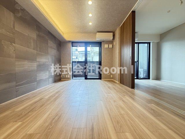 居室・リビング　ゆったり過ごせる居間です