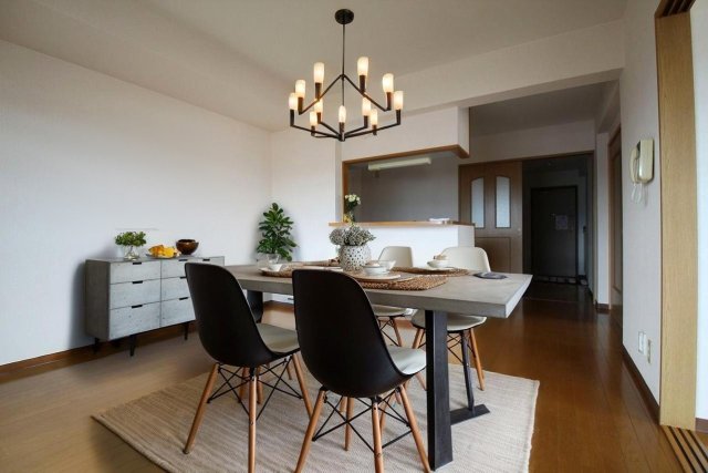 居室・リビング　ＣＧで家具等を配置したもので家具等は含まれません。