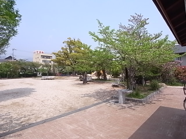 公園　津知公園（公園）まで428m
