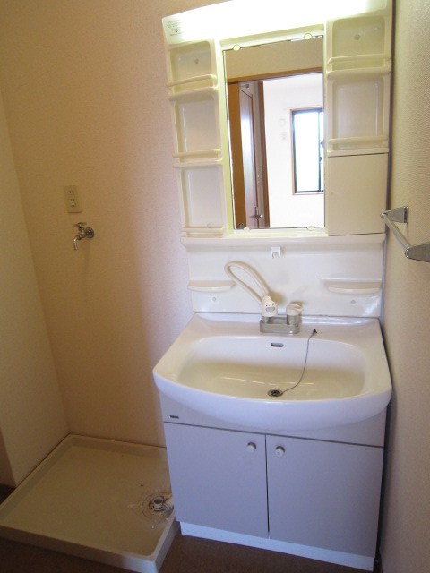 洗面設備　反転タイプ（イメージ）