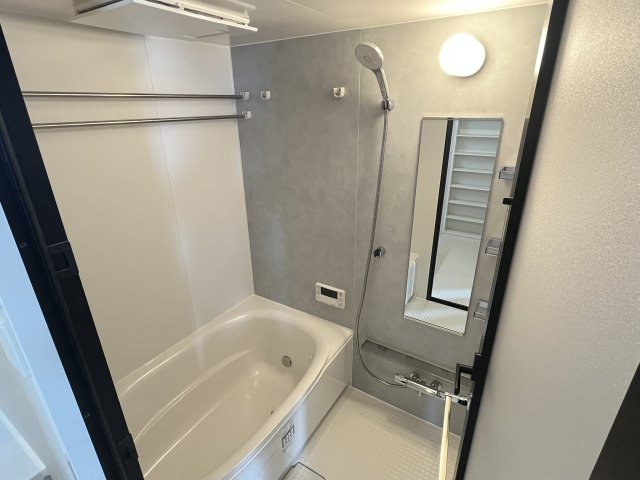 バス・シャワールーム　日々の疲れを癒すお風呂付です