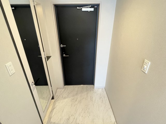 玄関　落ち着いた玄関です