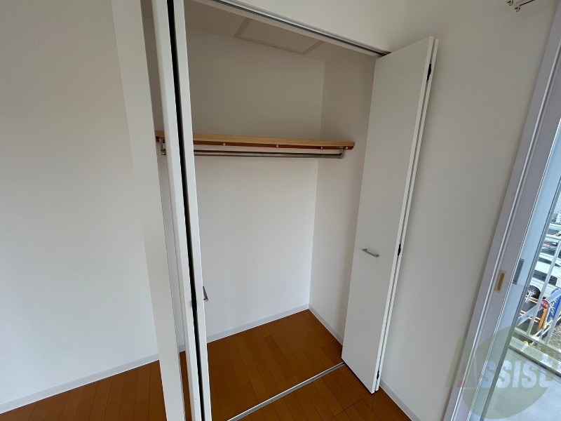 収納　収納もバッチリあるのでお部屋が片付きますよ！