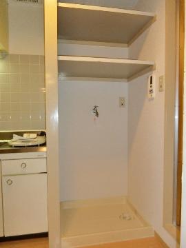 プリマヴェーラⅡ　洗面設備　洗濯機置き場