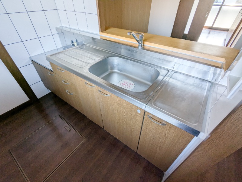 キッチン　図面と現状に相違がある場合には現状を優先