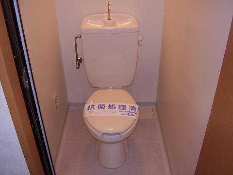 トイレ　トイレ