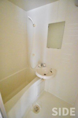 バス・シャワールーム　※別号室参考画像