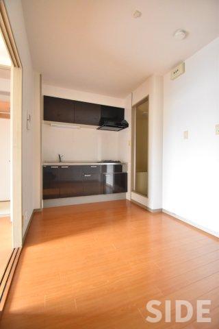 居室・リビング　※別号室参考画像