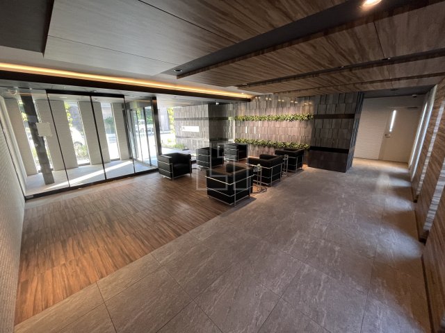 ロビー　レオンコンフォート難波クレア　ロビー