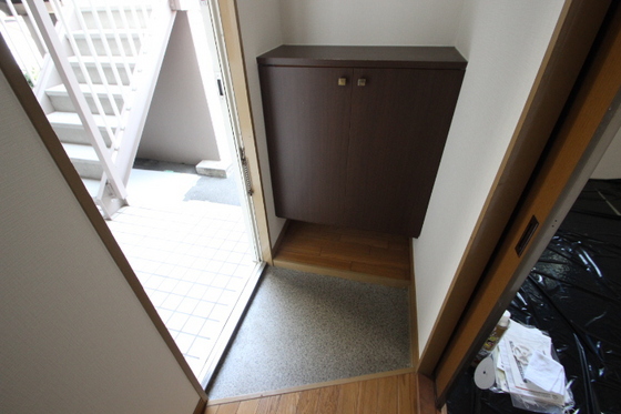 玄関　※別部屋の写真です