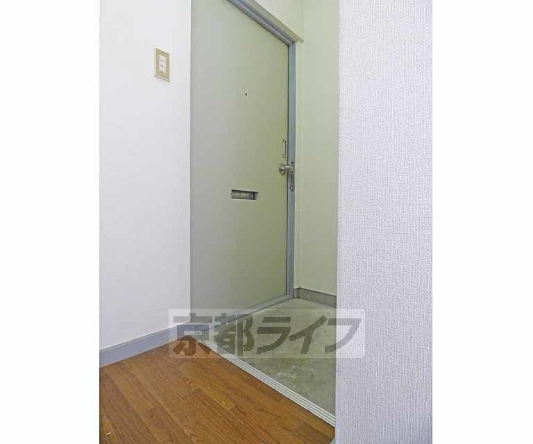 玄関　玄関です。