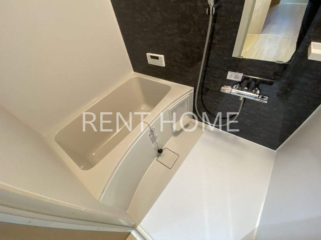 バス・シャワールーム　玄関