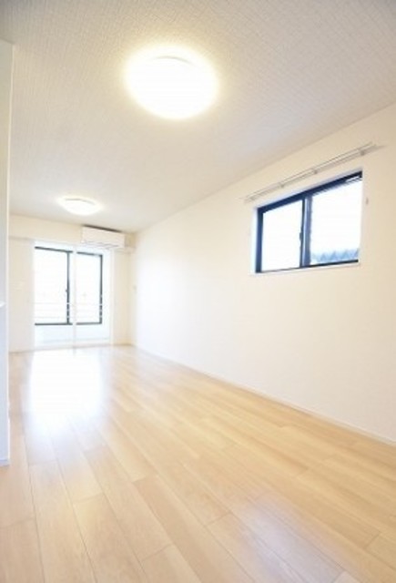 居室・リビング　同仕様