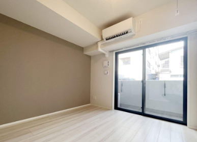 居室・リビング　ロイジェント山王