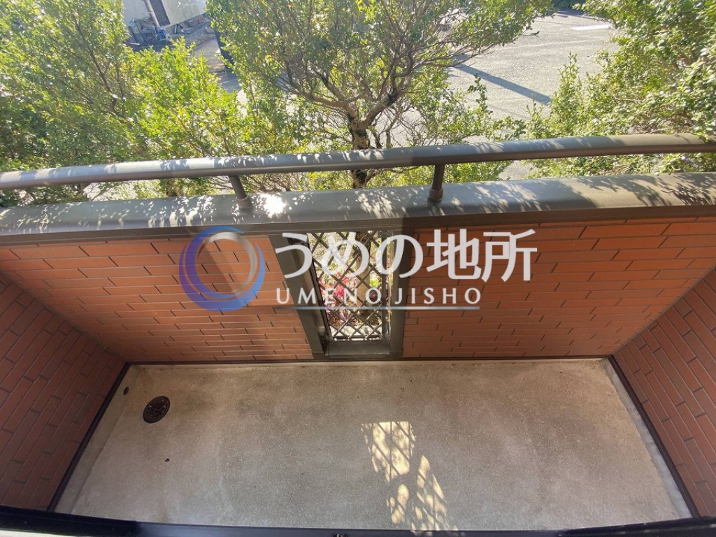 バルコニー　ベランダ