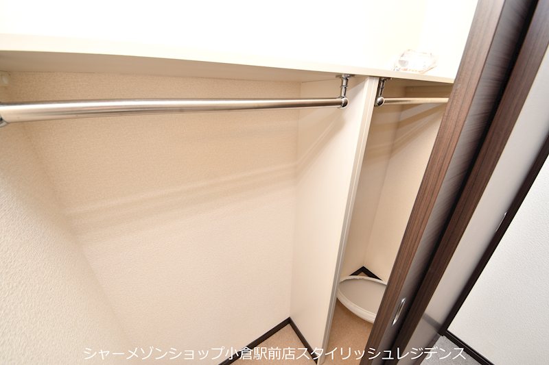 収納　写真と異なる場合は現況を優先します