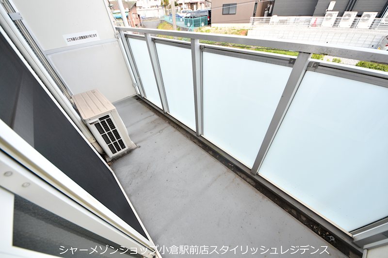 バルコニー　写真と異なる場合は現況を優先します