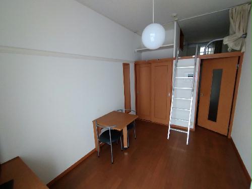 居室・リビング　一階はフローリング仕様