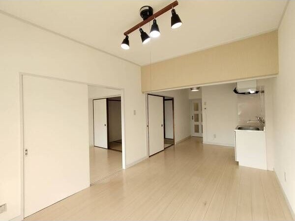 居室・リビング　ゆったりとしたリビングです