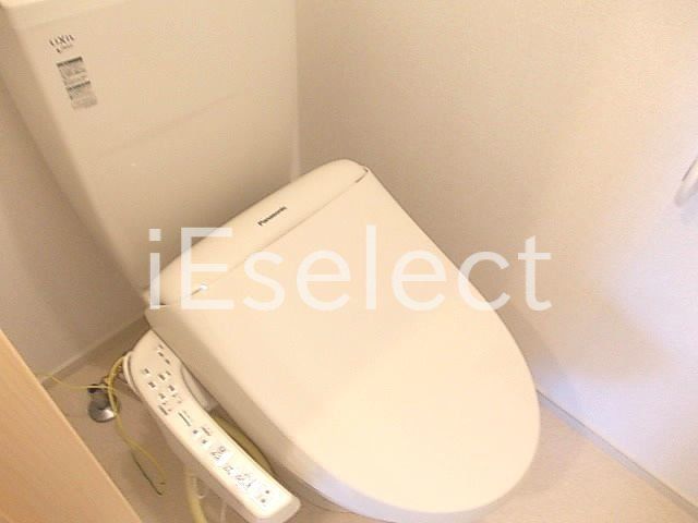 トイレ　洗浄機能付き♪