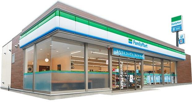 コンビニ　ファミリーマート加東天神店（コンビニ）まで1886m