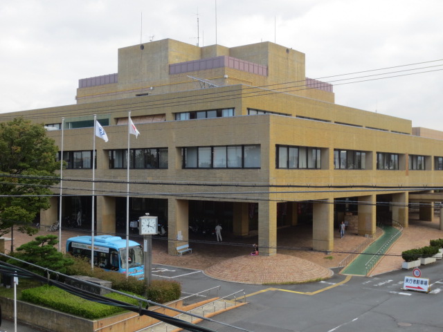 役所　高石市役所（役所）まで1329m