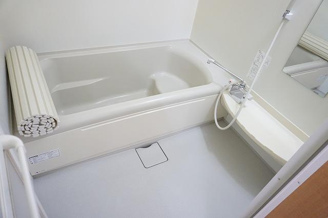 バス・シャワールーム　浴室