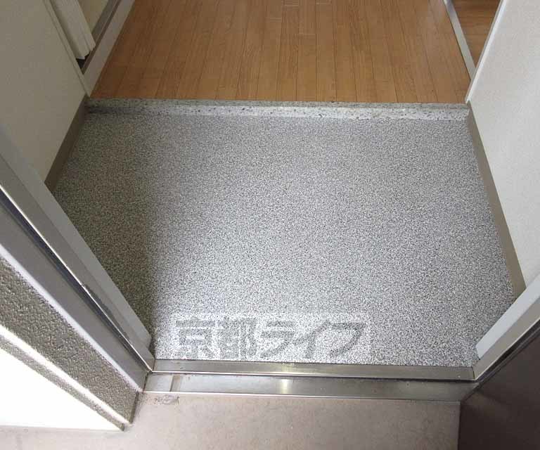 玄関　来客にも安心の玄関です