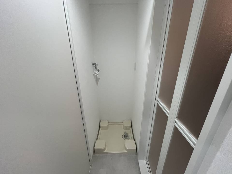 洗面設備　洗濯機置場