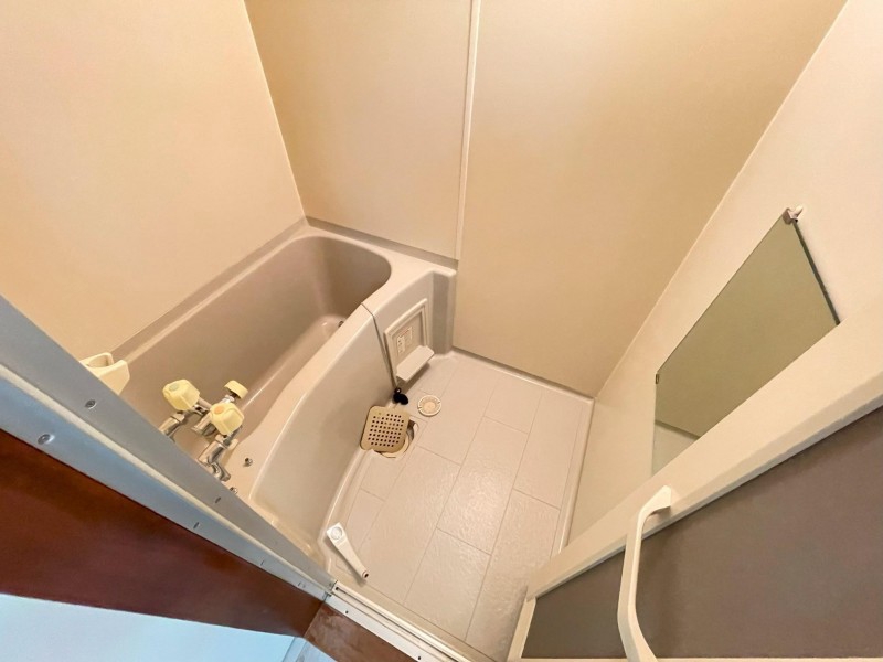 バス・シャワールーム　浴室