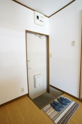 玄関　別号室