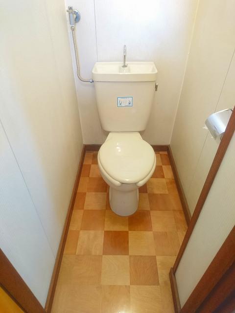 トイレ　トイレ