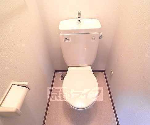 トイレ　清潔感のある洋式トイレ