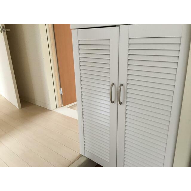 収納　シューズボックス