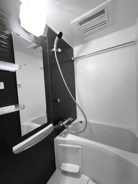 バス・シャワールーム　風呂