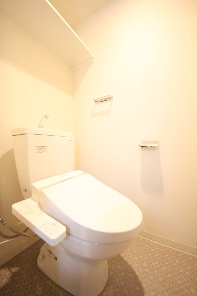 トイレ　プレサンス本町エクストラ