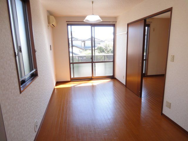 居室・リビング　広々としたリビング☆