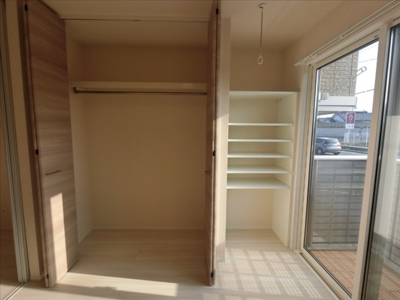 収納　図面と現状に相違がある場合には現状を優先