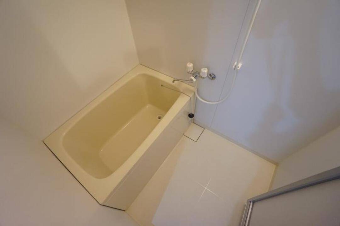 バス・シャワールーム　浴室