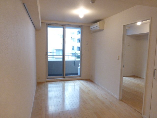 居室・リビング　居室