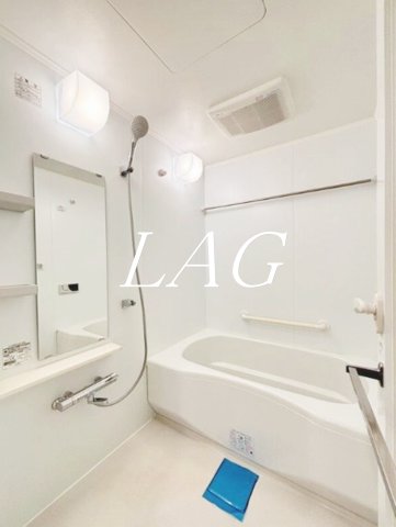 バス・シャワールーム　お風呂です。