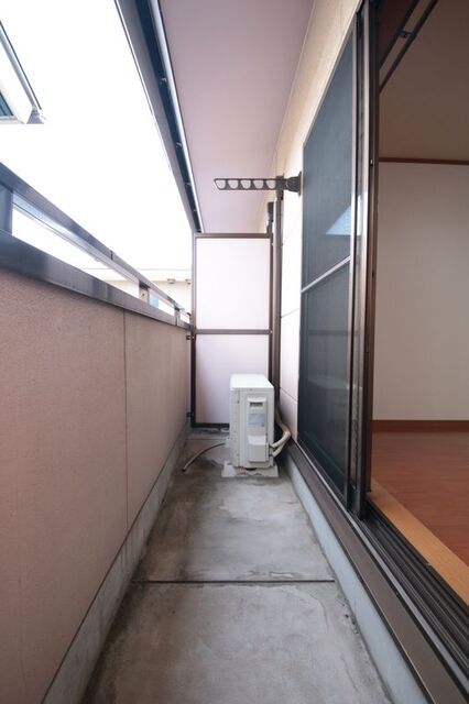 バルコニー　※別室の参考写真の為、現況優先です。