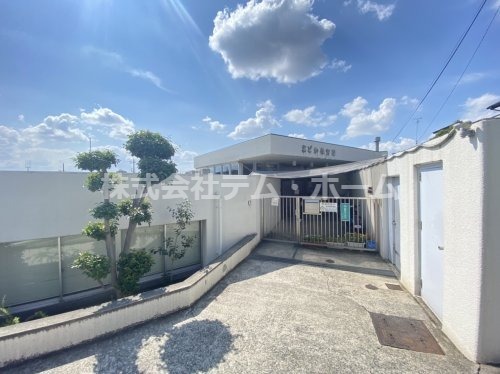 幼稚園・保育園　まどか保育園（幼稚園・保育園）まで408m