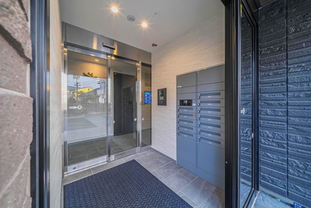 エントランス　エントランス