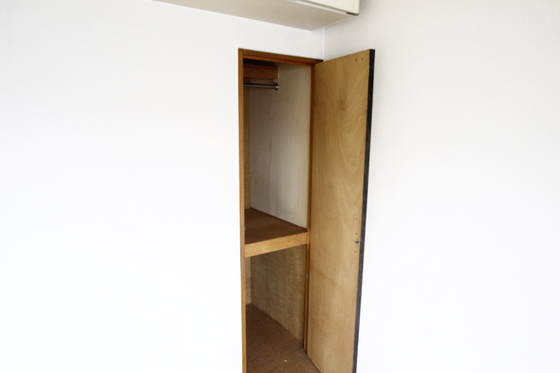 収納　※別号室のお写真です。