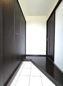 玄関　※別部屋の写真です（イメージ）