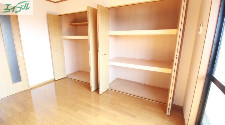 収納　収納スペース