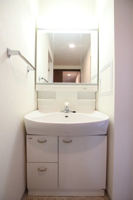 洗面設備　独立洗面台です♪