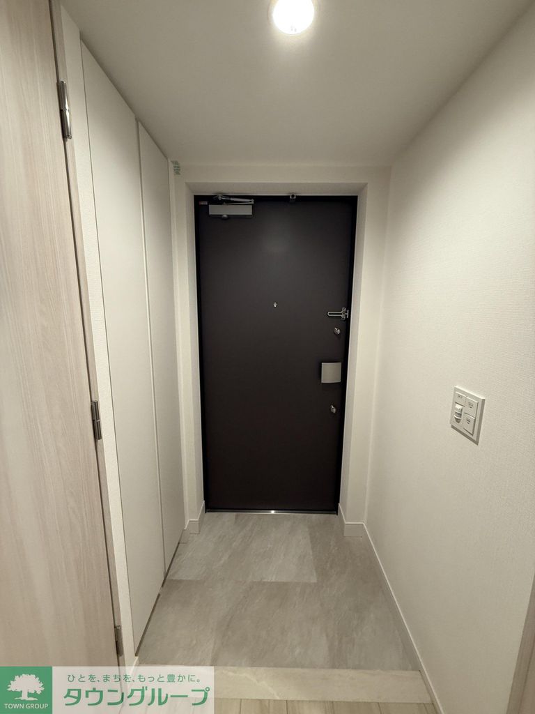 玄関　設備